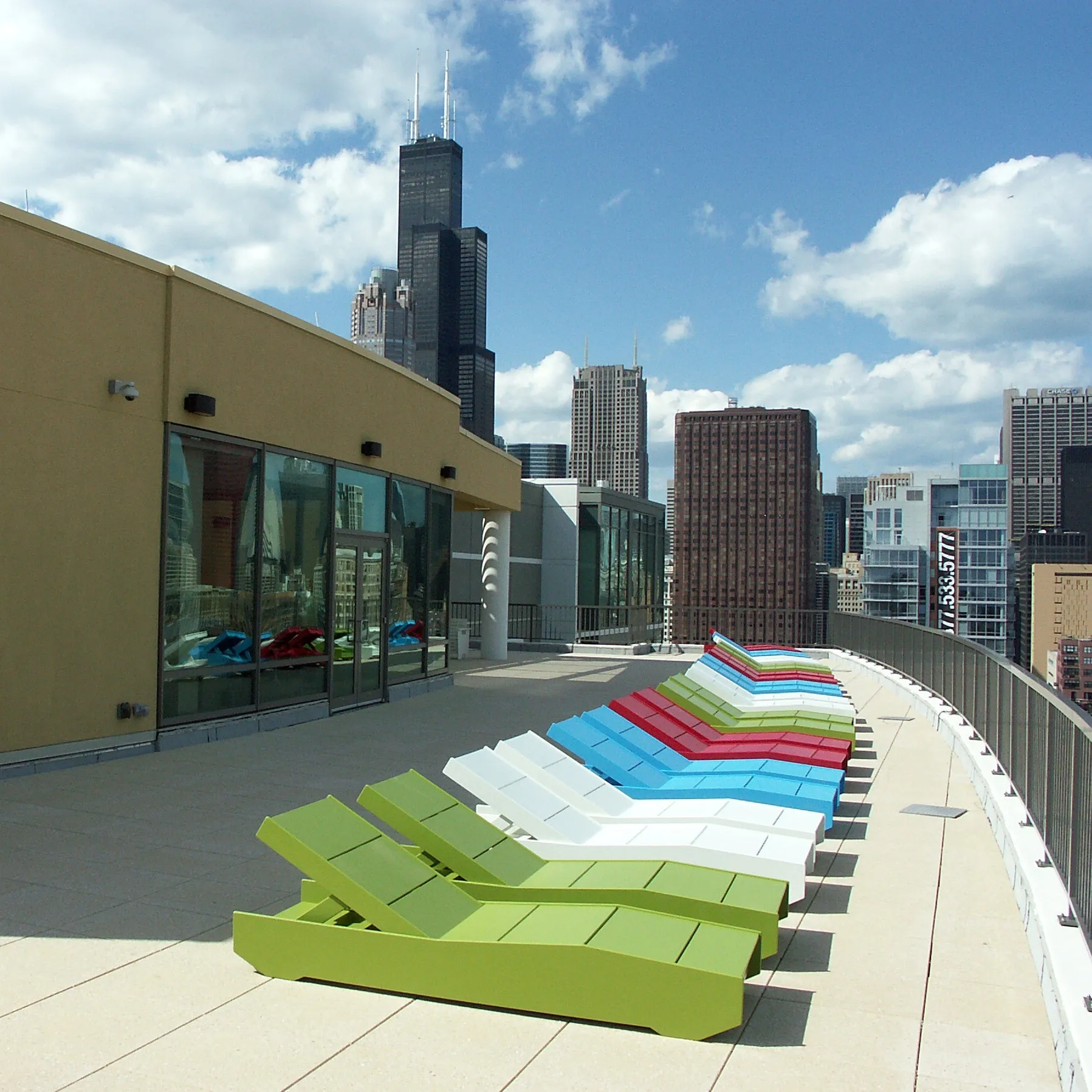 405 Chaise
