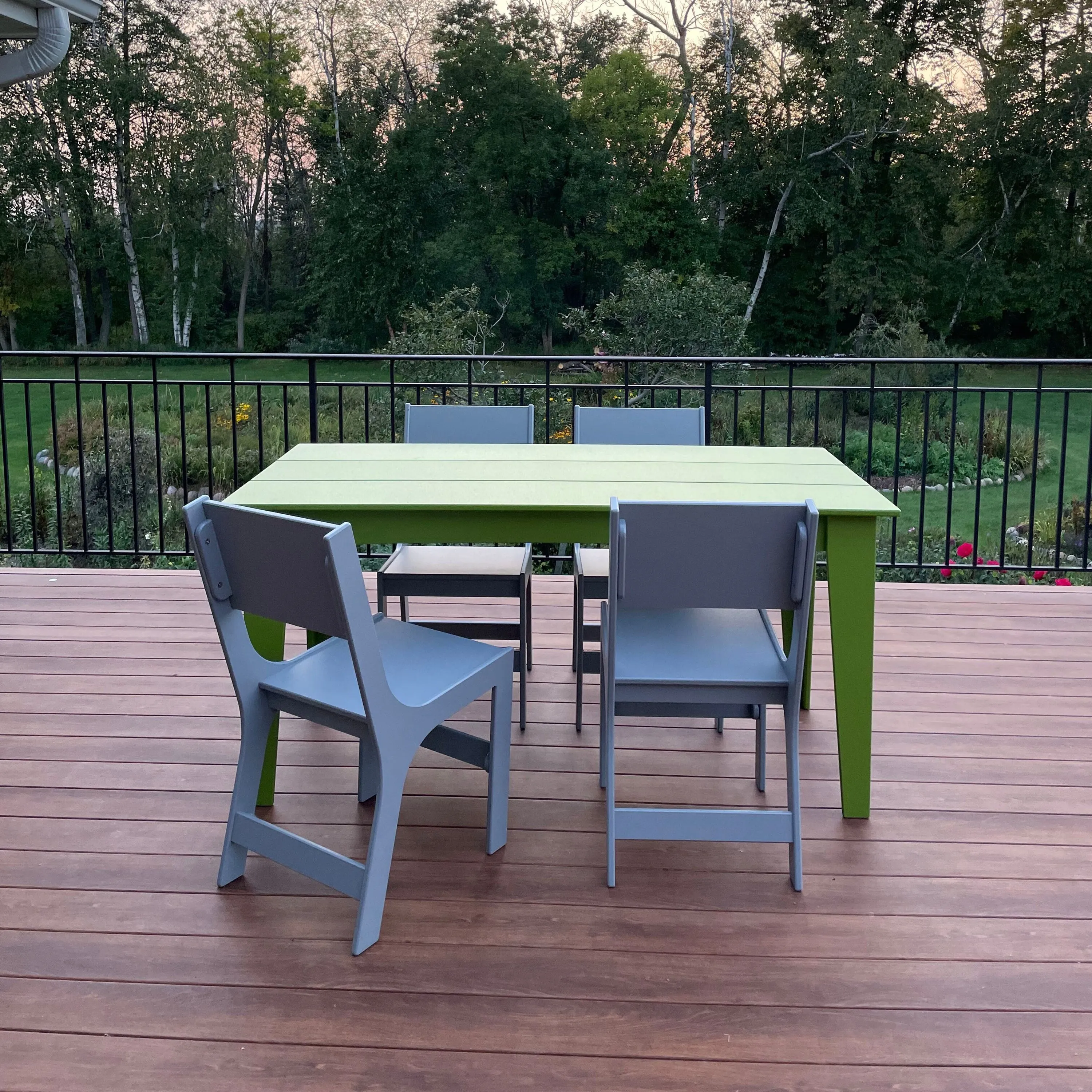 Alfresco Table 62 and Cricket Dining Set B