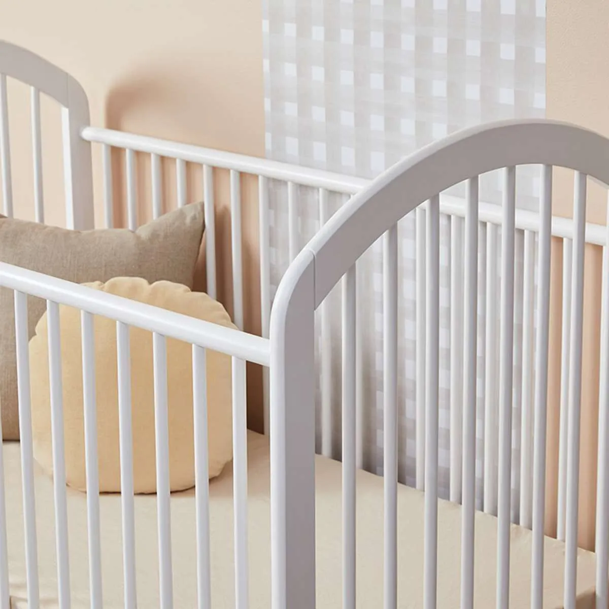 Archie Cot - White Mocka