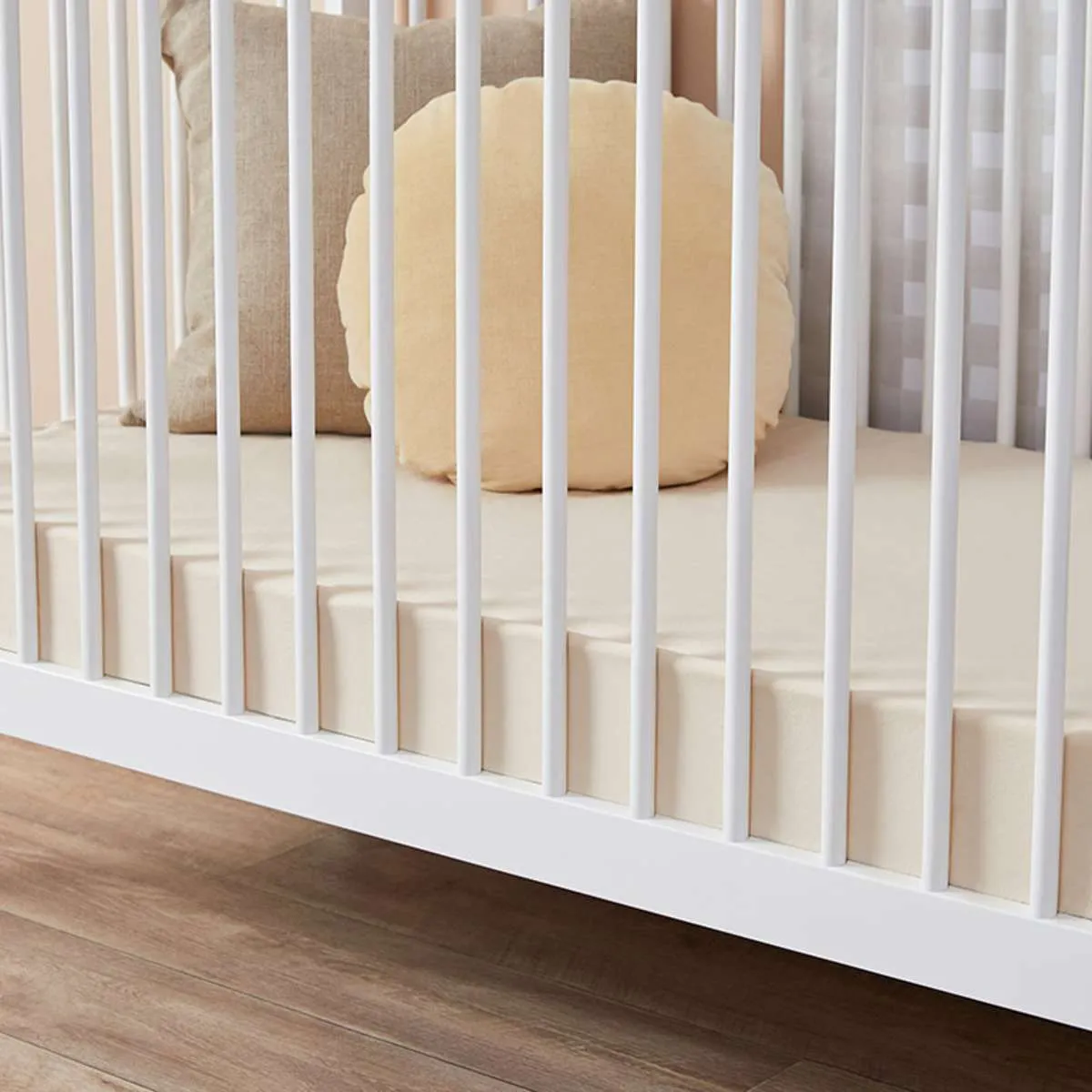Archie Cot - White Mocka