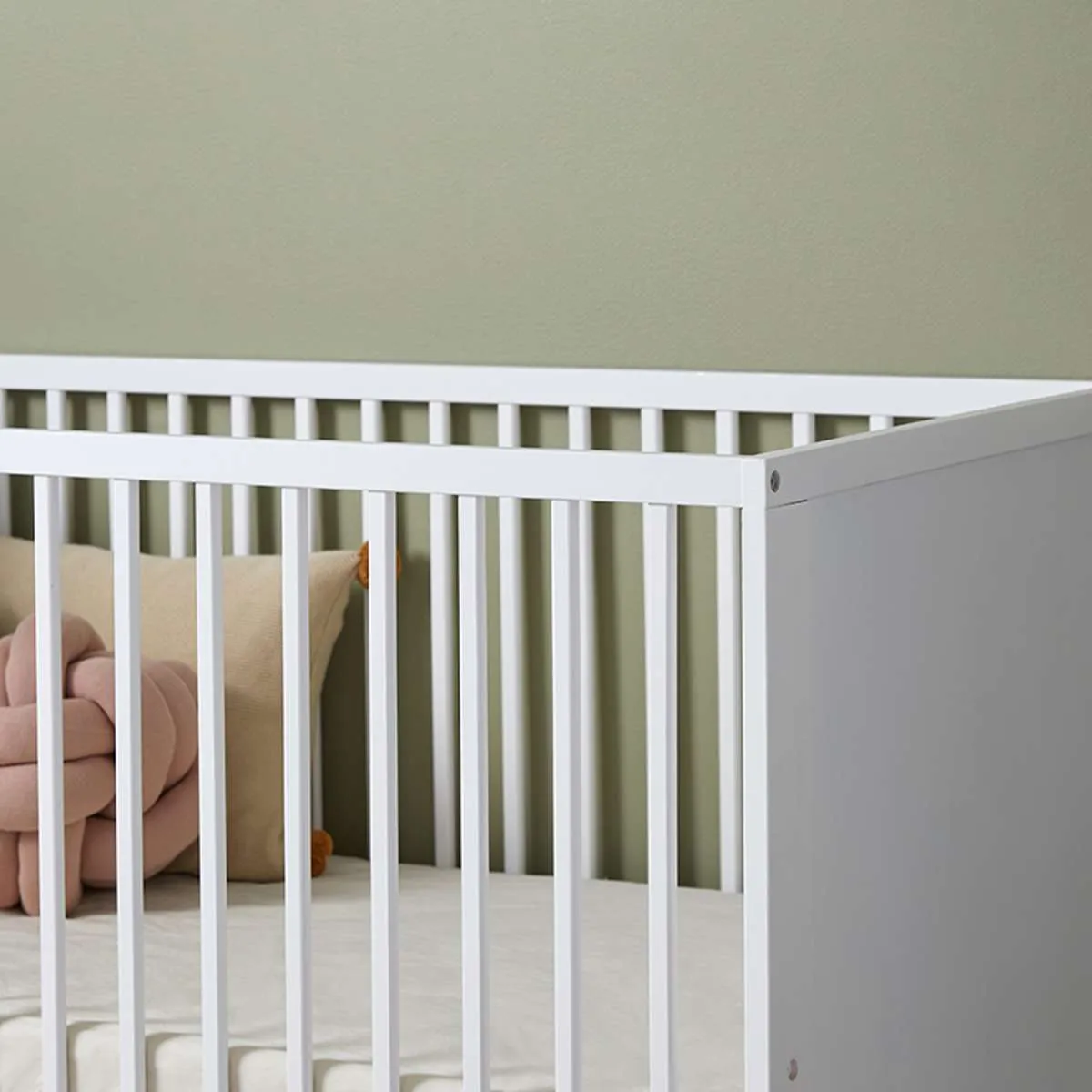 Aspiring Classic Cot - White Mocka