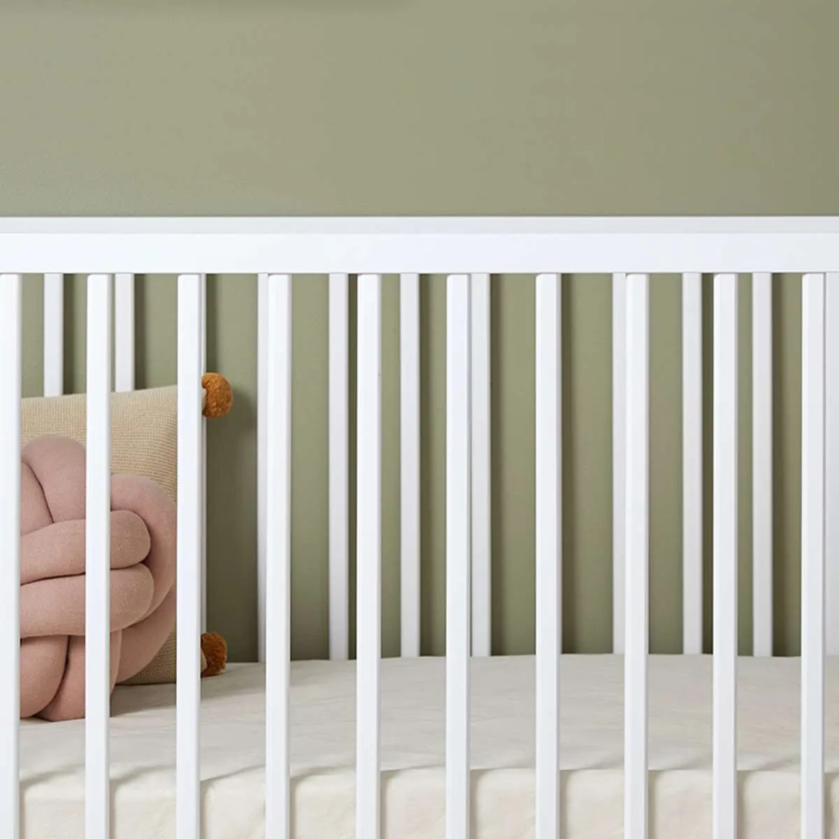 Aspiring Classic Cot - White Mocka