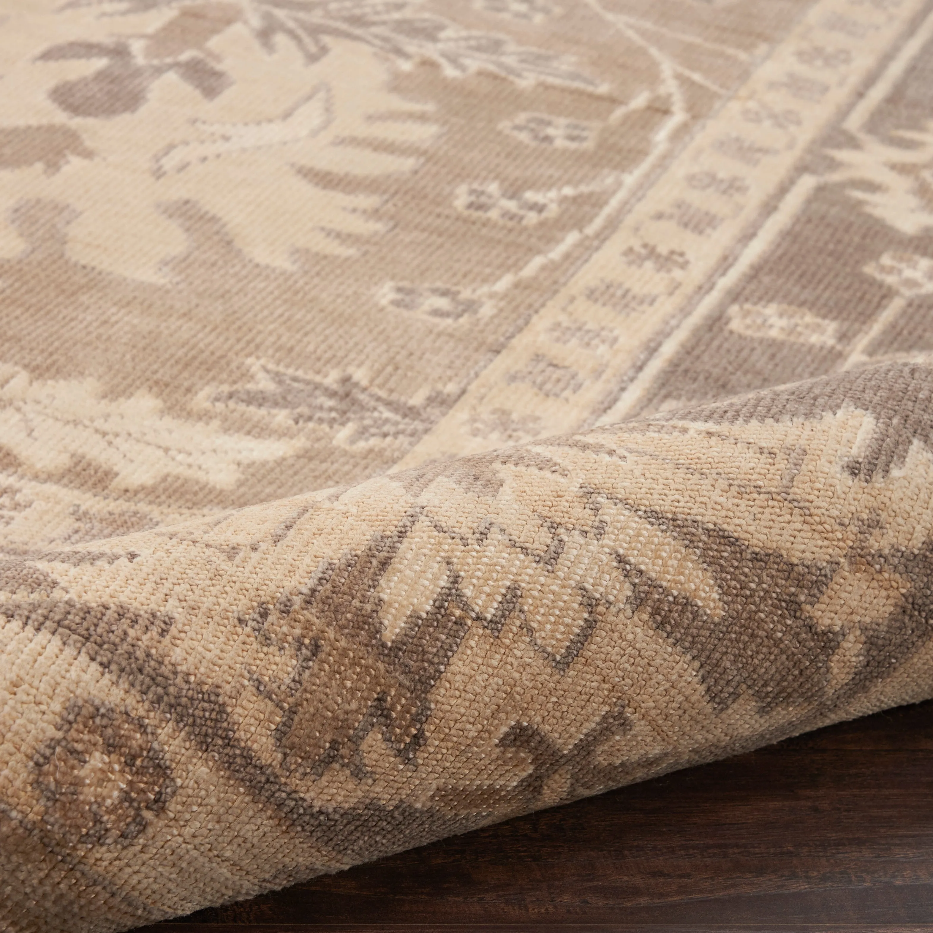 Beige & Brown Essentials Botanical Traditional Rug