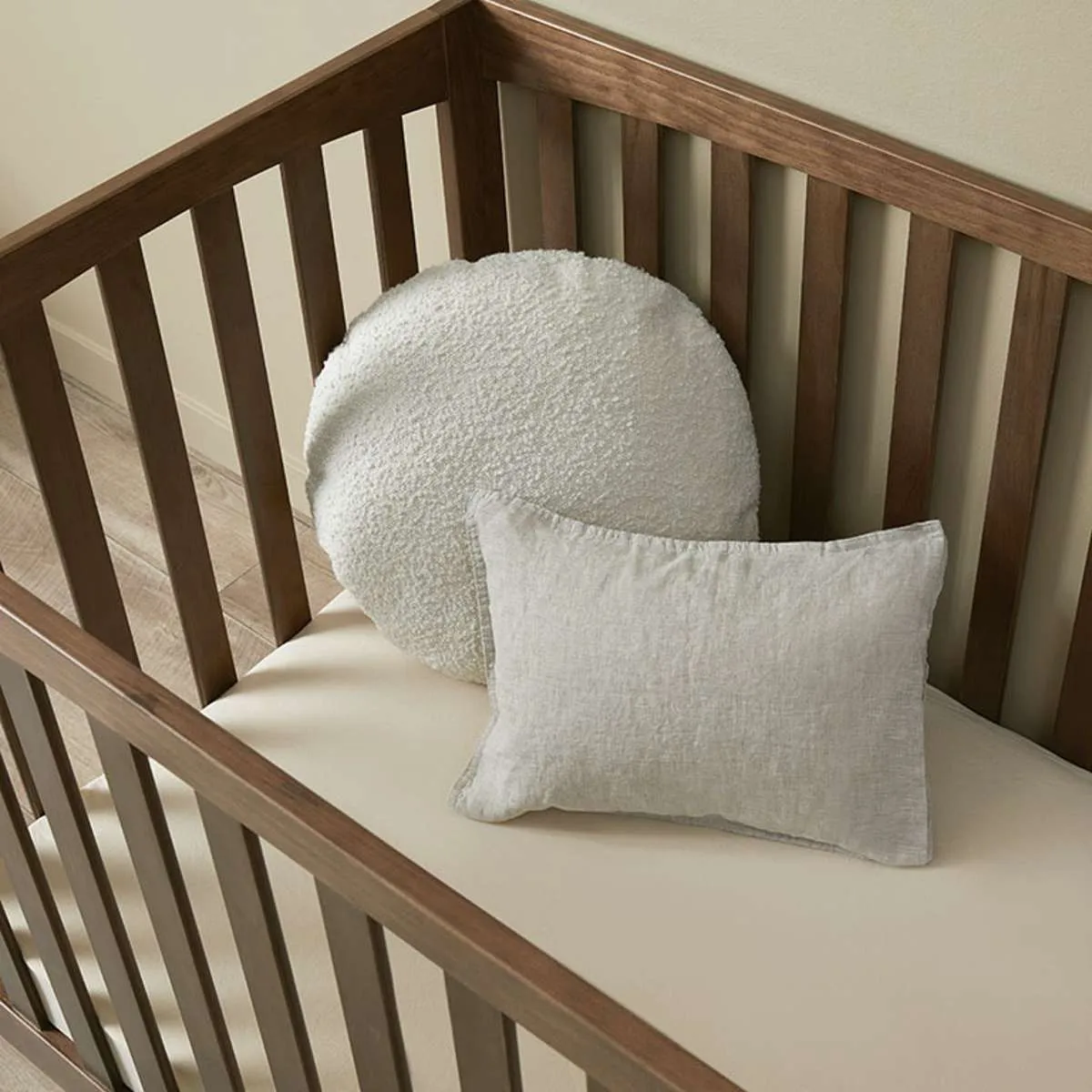 Blake Cot - Almond Mocka