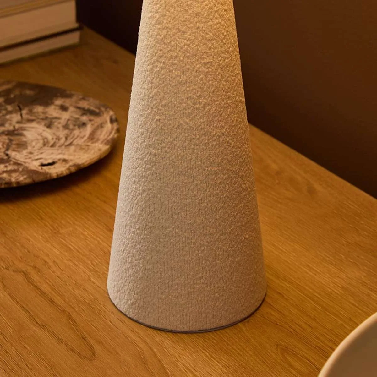 Boucle Table Lamp Mocka