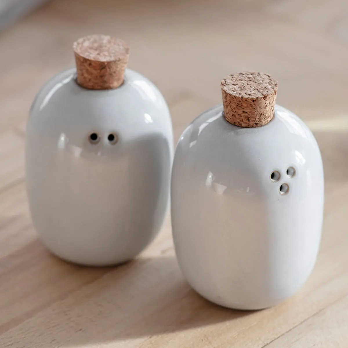 Ceramic Salt & Pepper Shaker Set Funky Chunky