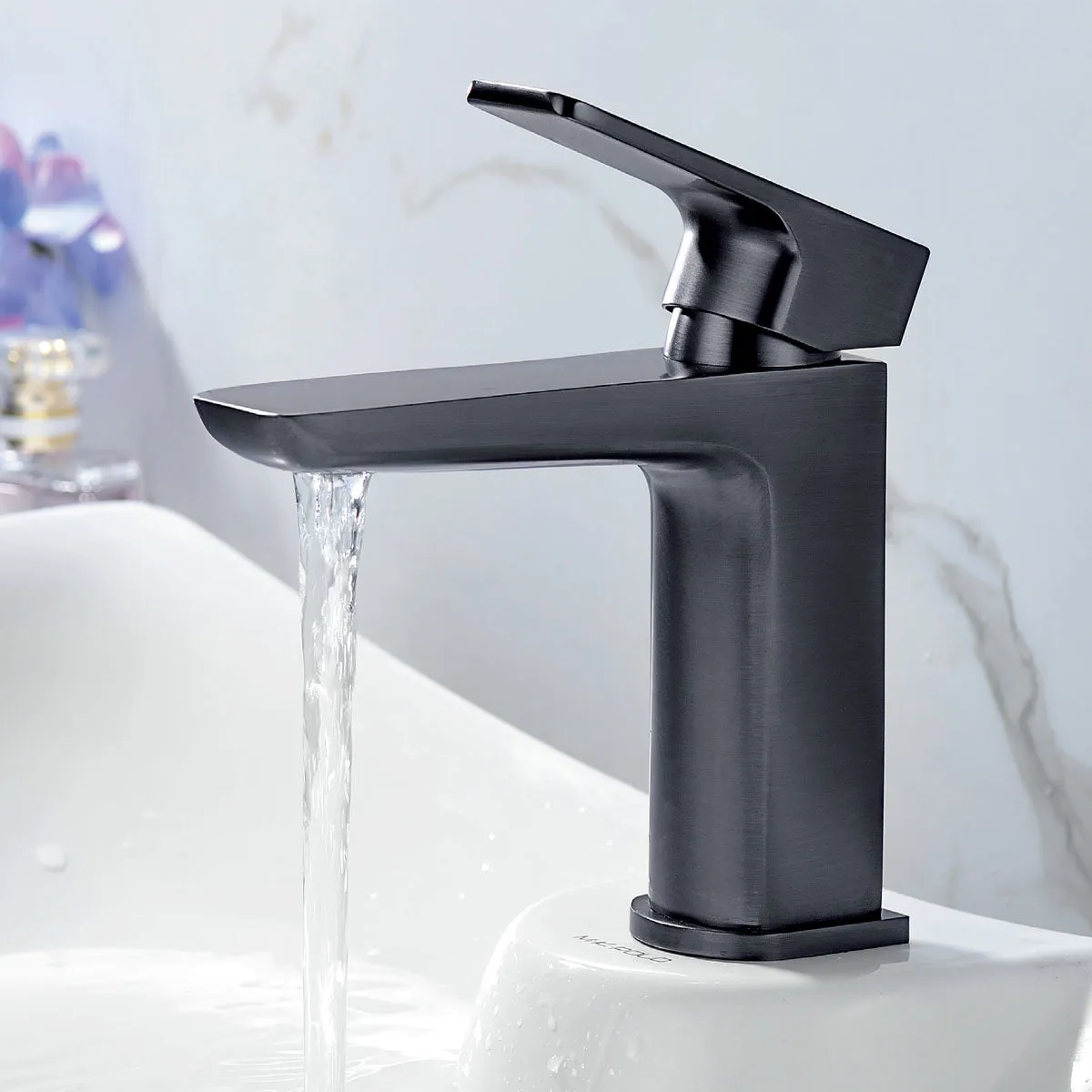 Deluxe Camden Basin Mixer With Click-Clack Waste - Gun Metal