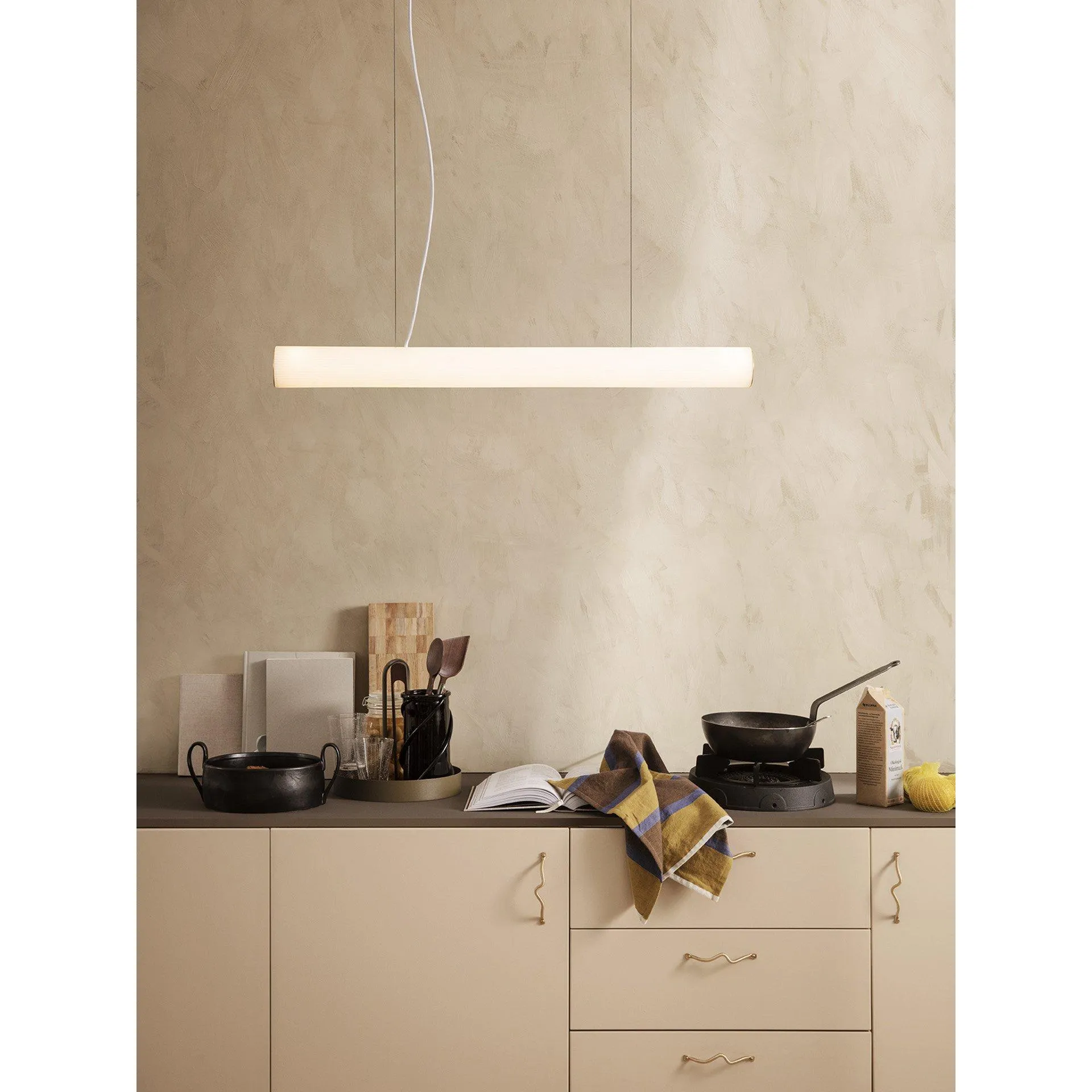 Ferm Living Vuelta Suspension Lamp Brass 100, White