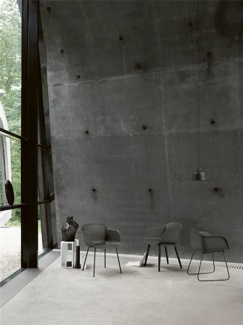 Fiber Arm Chair, Tube Base, Nature/ Black