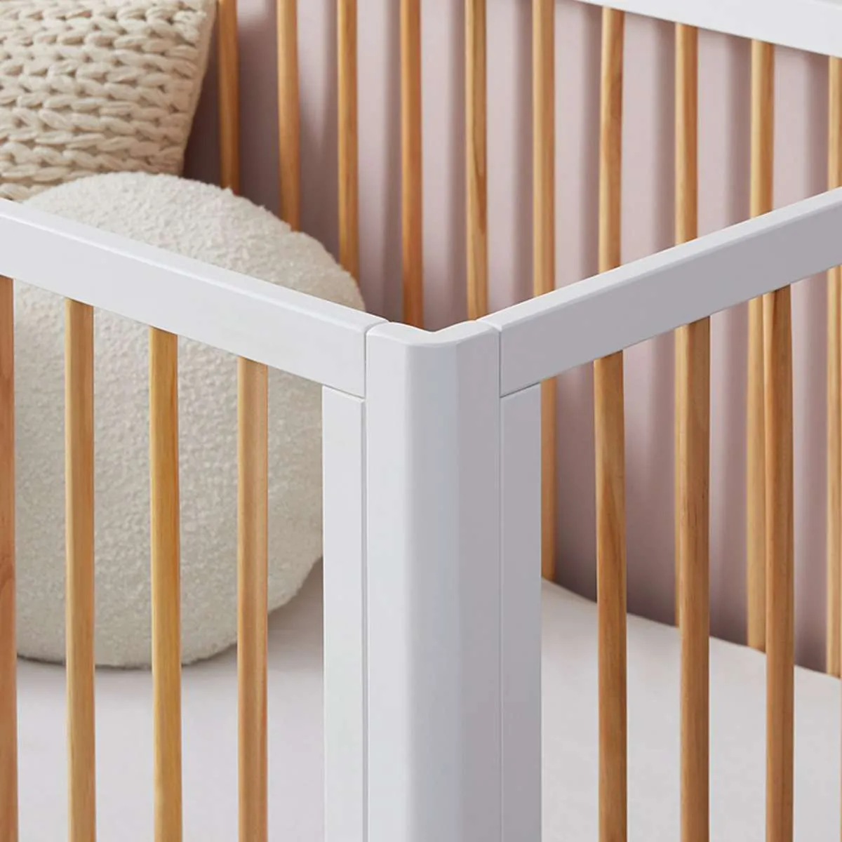 Fraser Coastal Cot - White/Natural Mocka