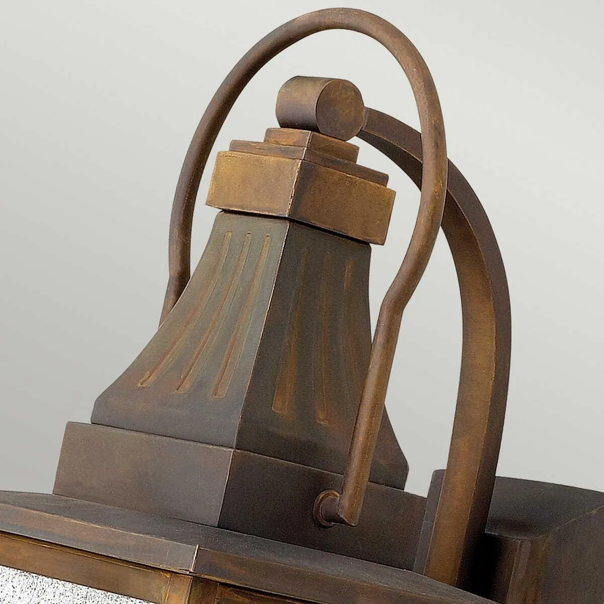 Hinkley Montauk Sienna Medium Outdoor Wall Light