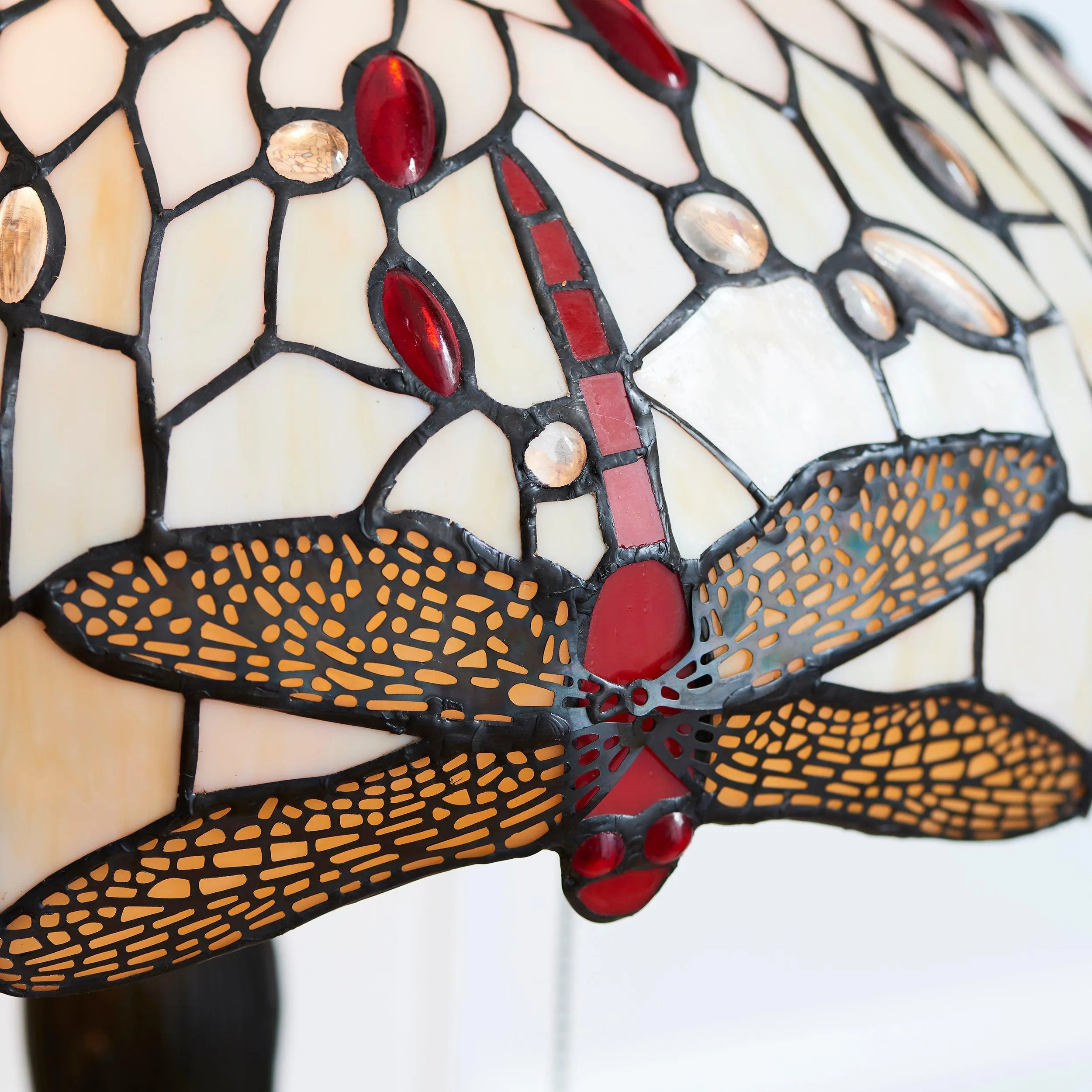 Interiors 1900 Beige Dragonfly Tiffany Table Lamp - Pull Cord