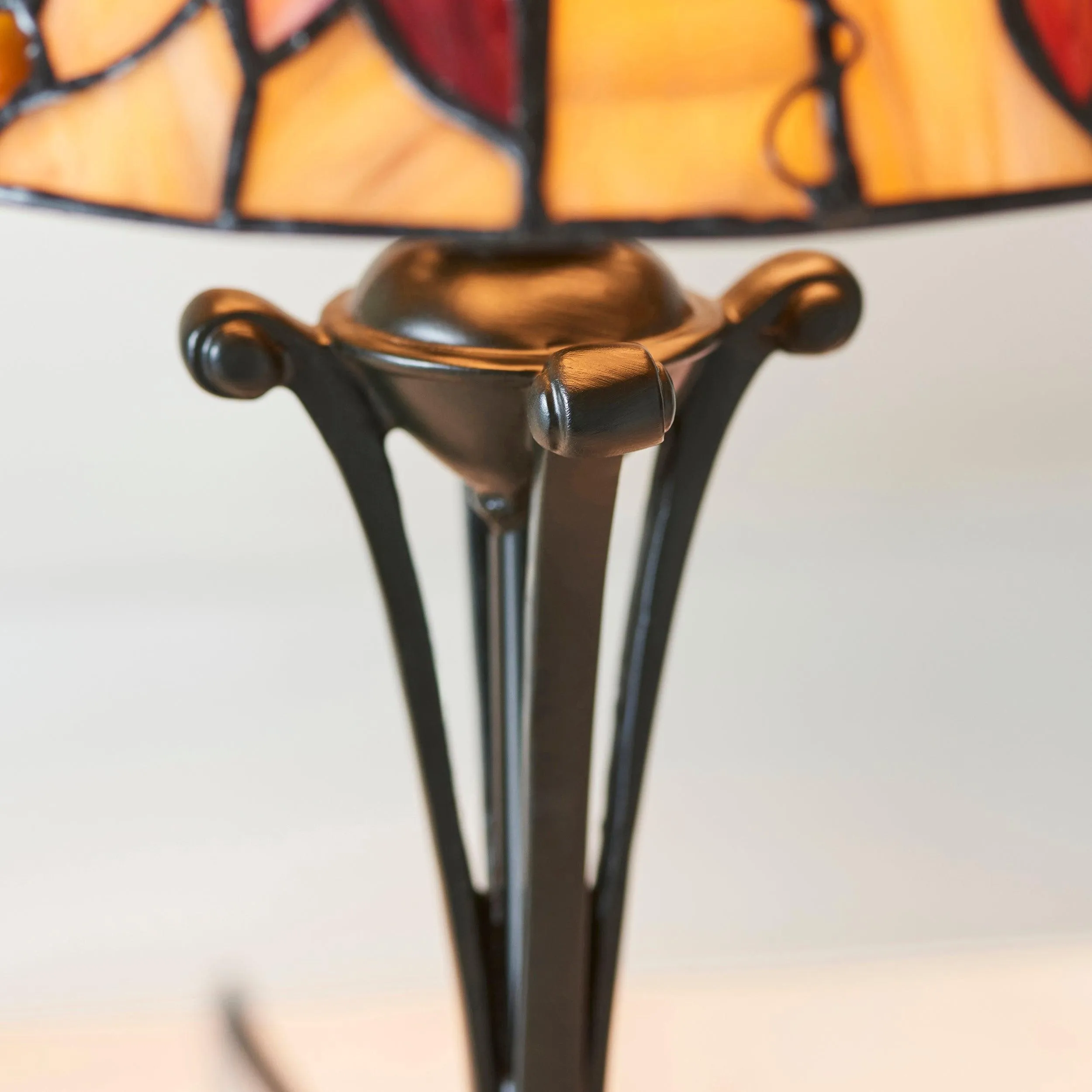 Interiors 1900 Bernwood Small Tiffany Bedside Table Lamp