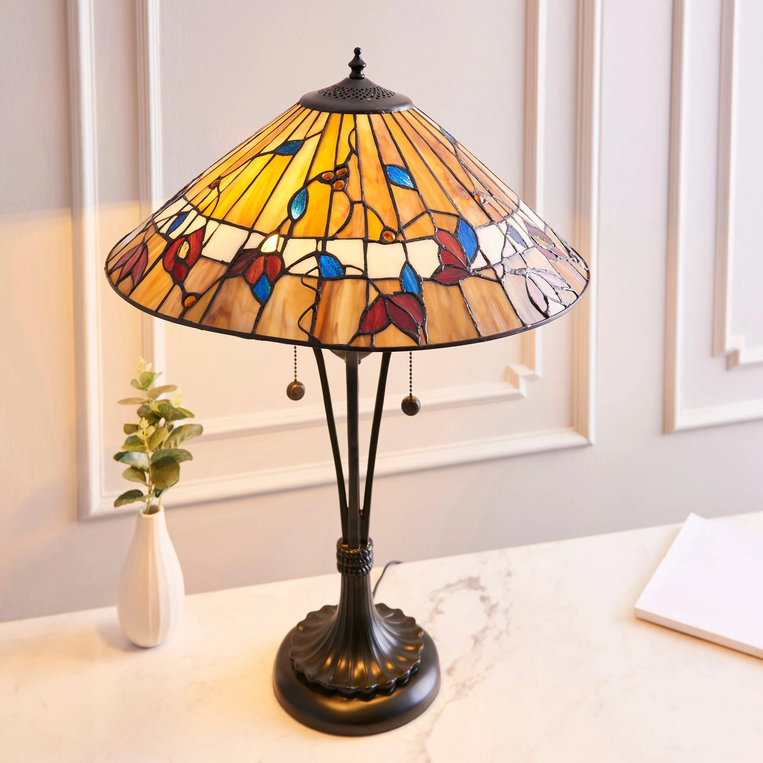 Interiors 1900 Bernwood Tiffany Table Lamp