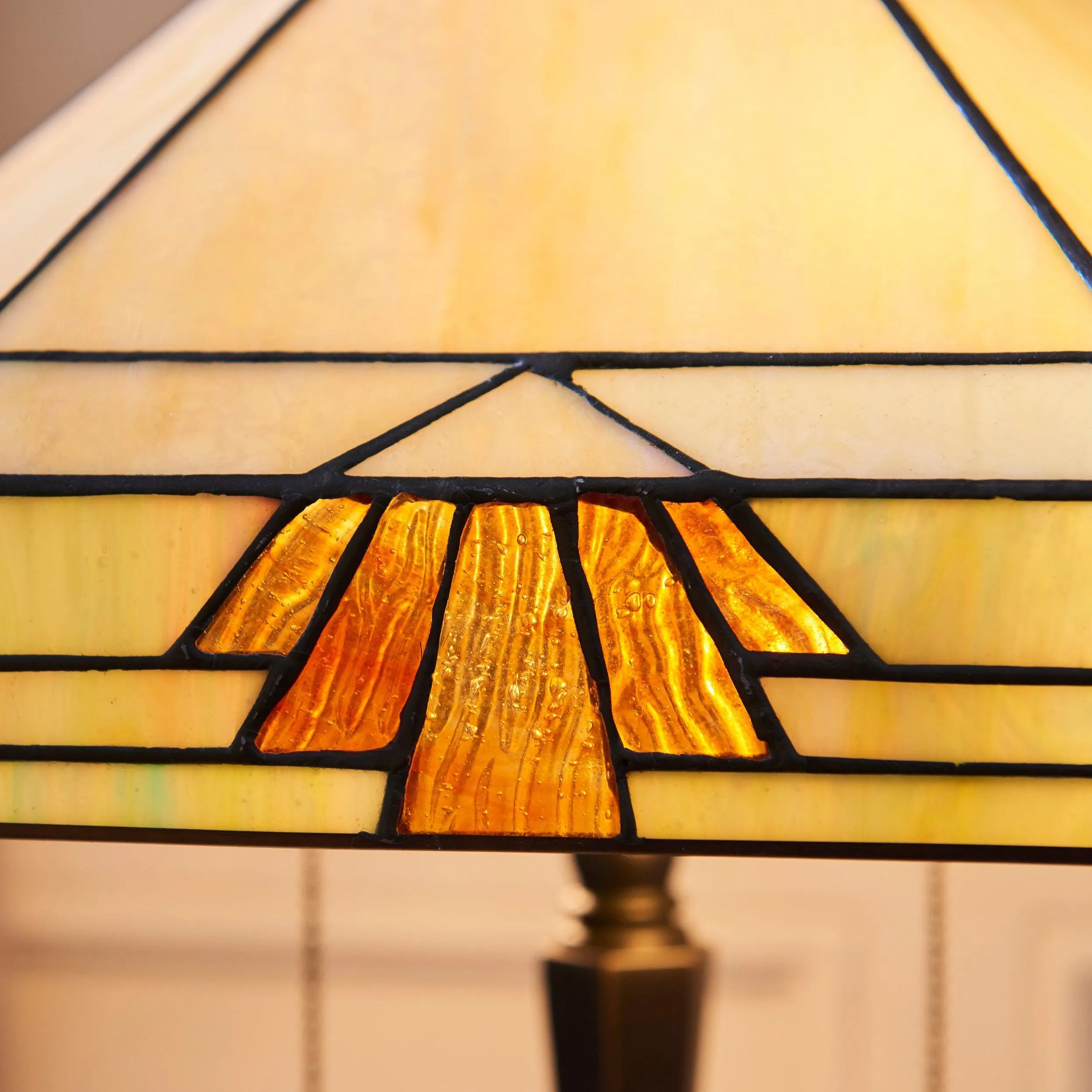 Interiors 1900 Nevada Tiffany Table Lamp