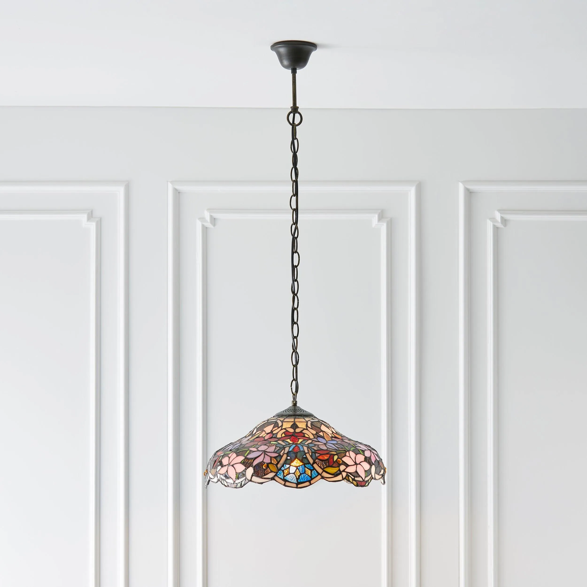 Interiors 1900 Sullivan Medium Tiffany Ceiling Light