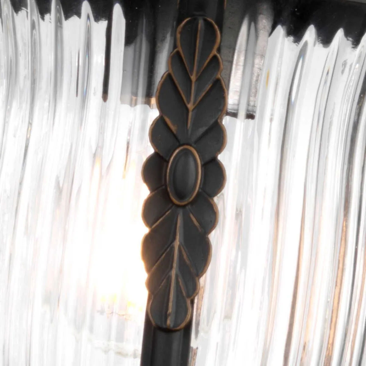 Kichler Luverne Rubbed Bronze Medium Outdoor Wall Light