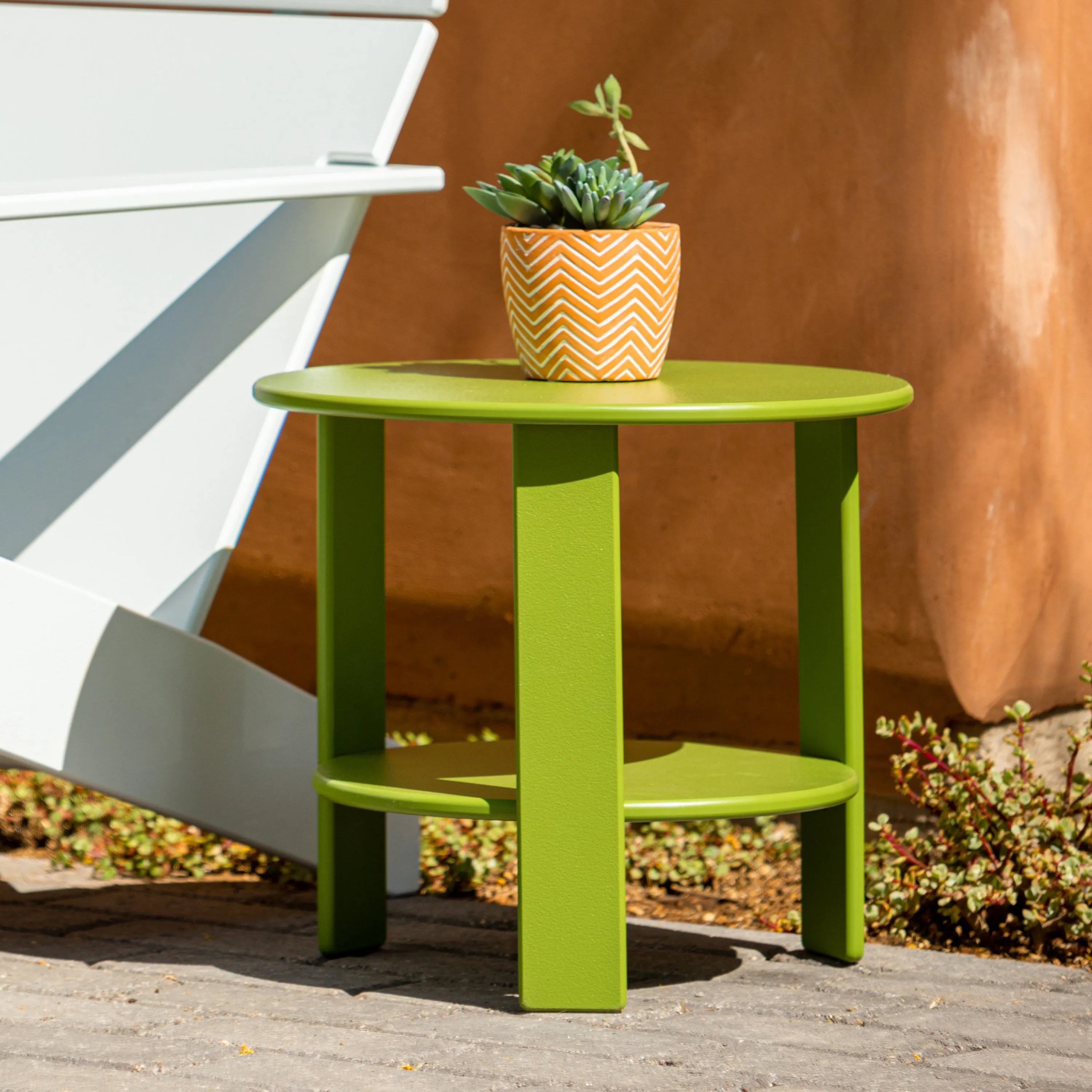 Lollygagger End Table