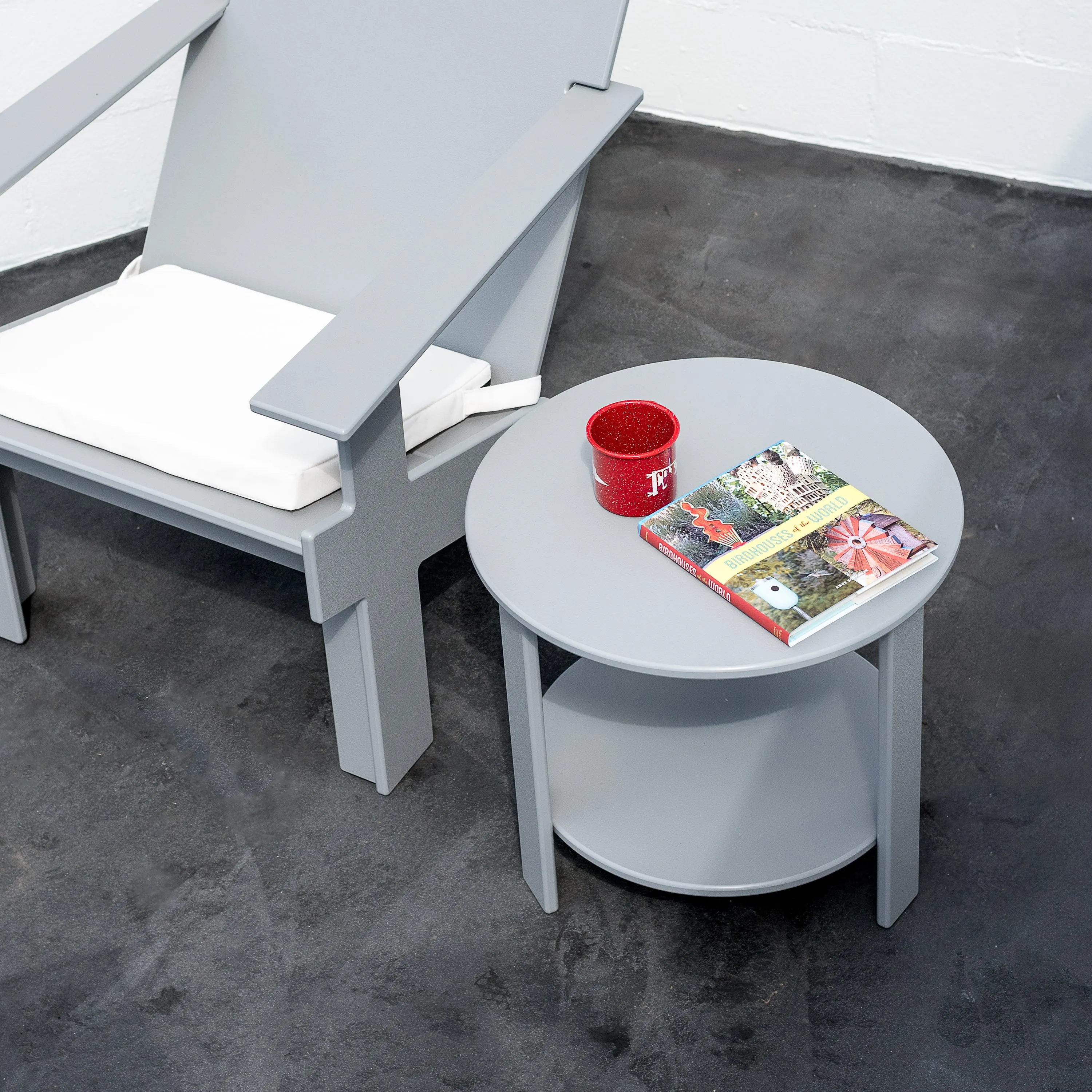 Lollygagger End Table