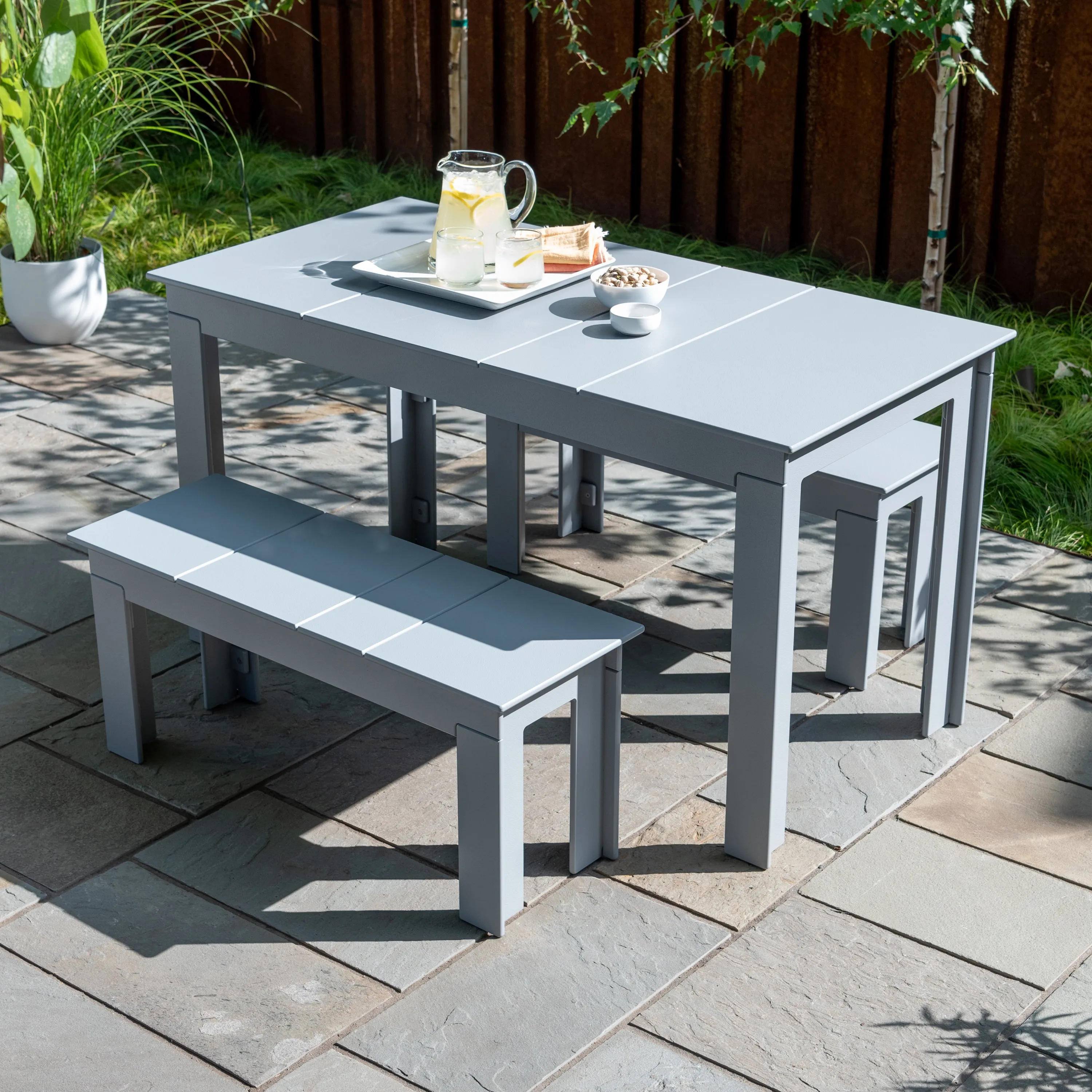Lollygagger Picnic Bench