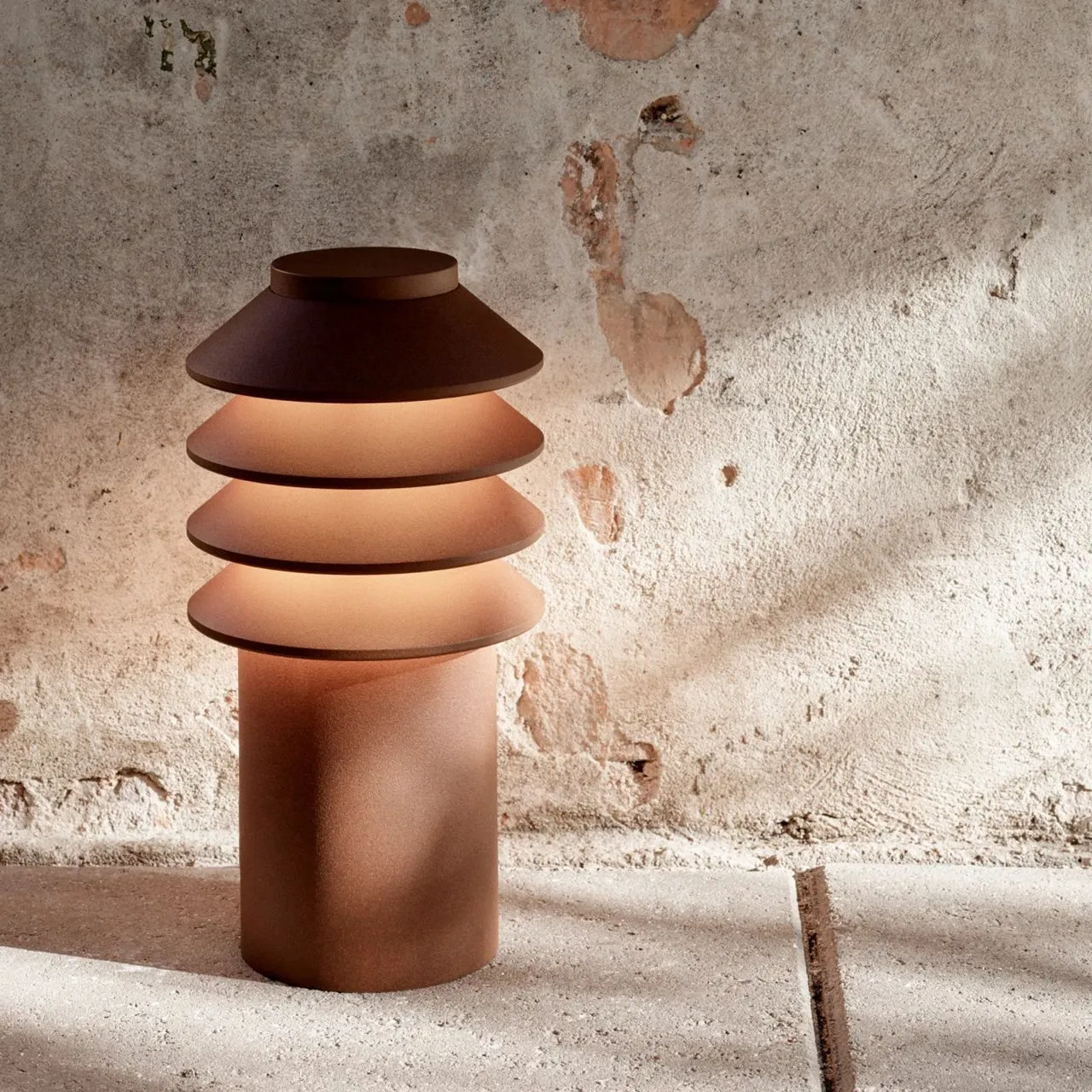Louis Poulsen Bysted Garden Bollard Led 2700 K 14 W Anchor With Adaptor Long, Corten