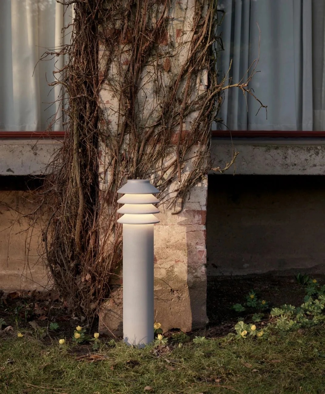 Louis Poulsen Bysted Garden Bollard Led 2700 K 14 W Anchor With Adaptor Long, Corten