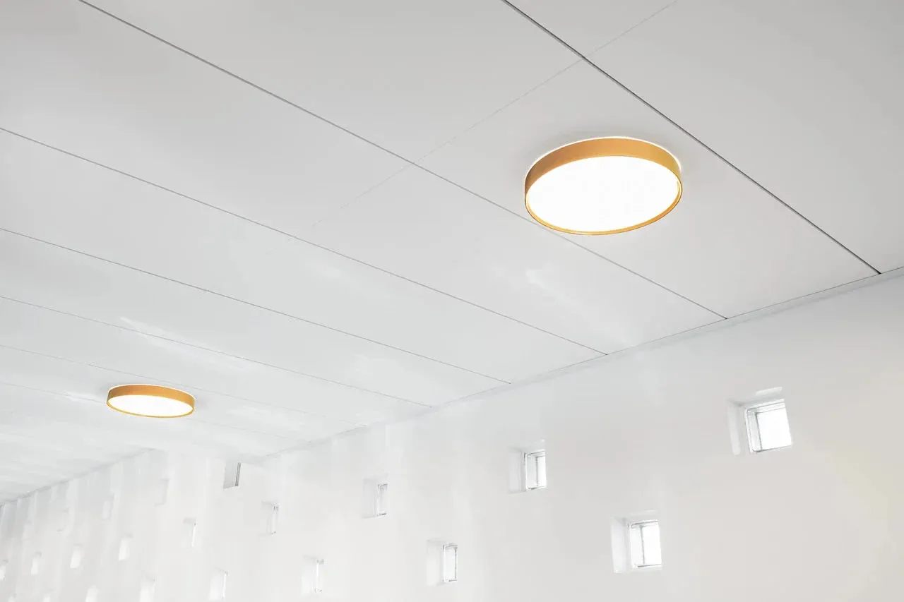 Louis Poulsen Lp Slim Round Semi Recessed Ceiling Lamp 4817 Lumens ø68 Cm, White