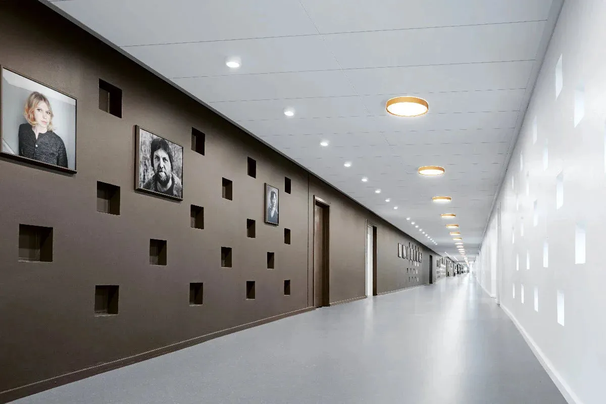 Louis Poulsen Lp Slim Round Surface Mounted Ceiling Lamp 5861 Lumens ø68 Cm, Dark Aluminium
