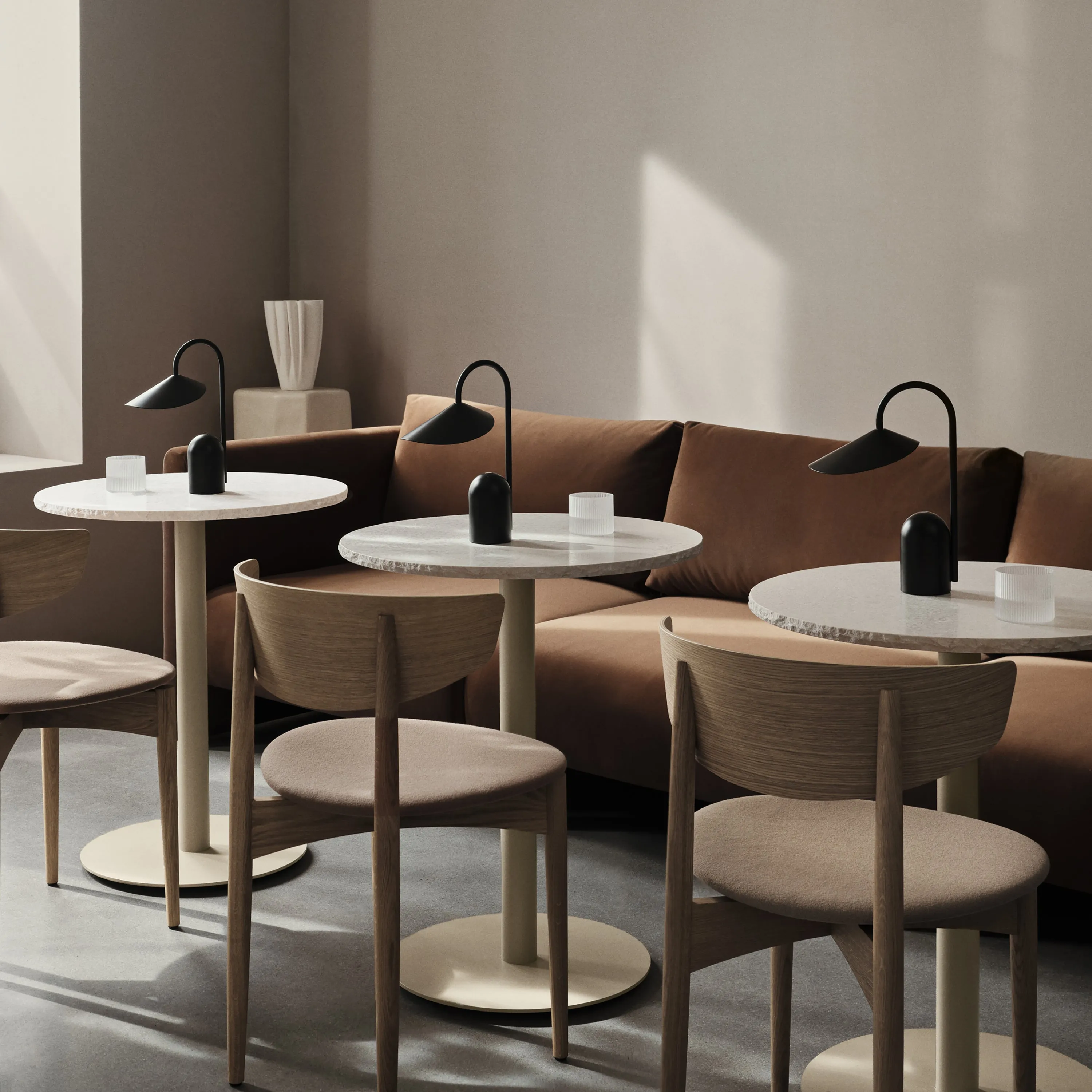 Mineral Caf Table