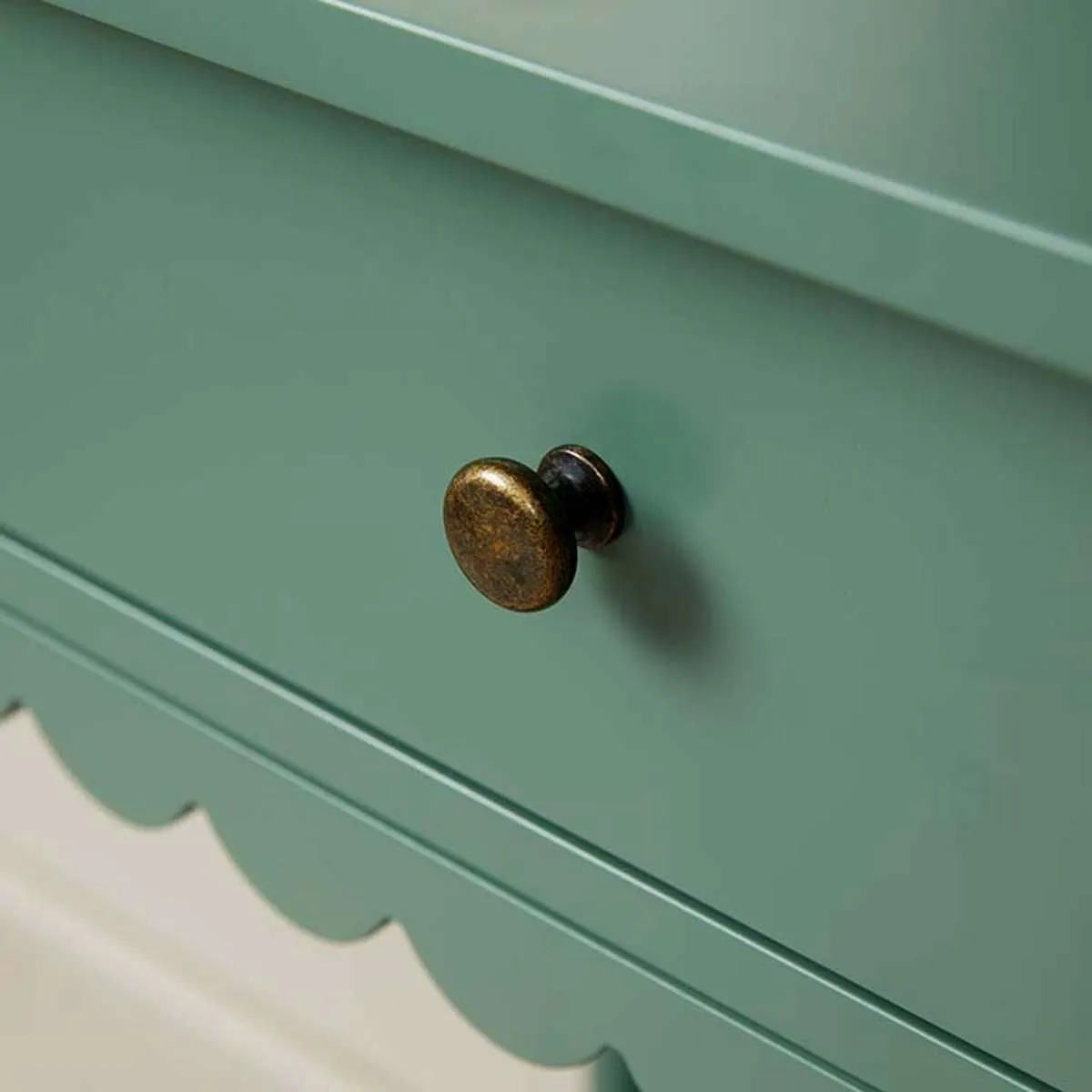 Myra Scalloped Console Table - Dark Green Mocka