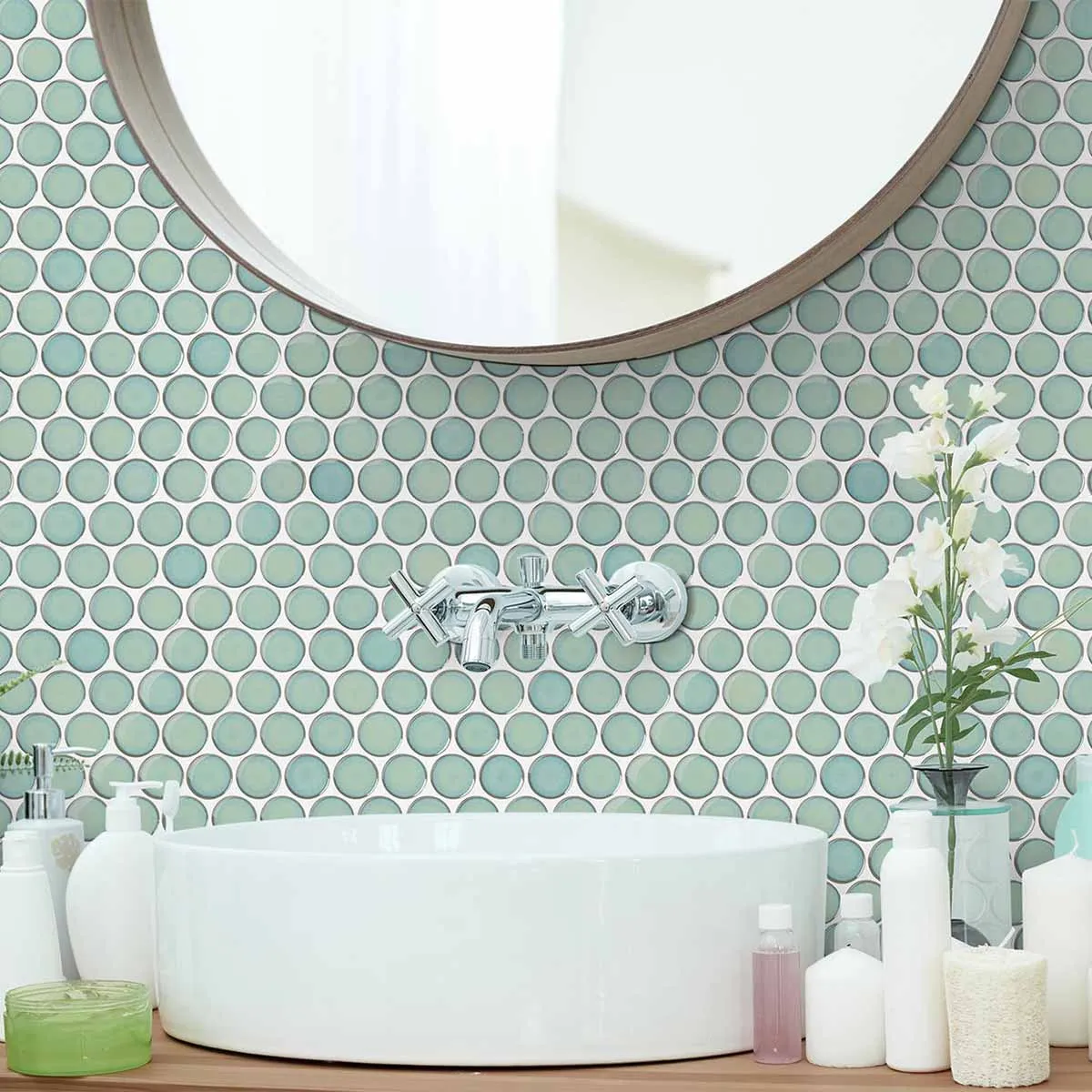 Penny Aquamarina Round Wall & Floor Mosaic Tile 31x33cm Gloss