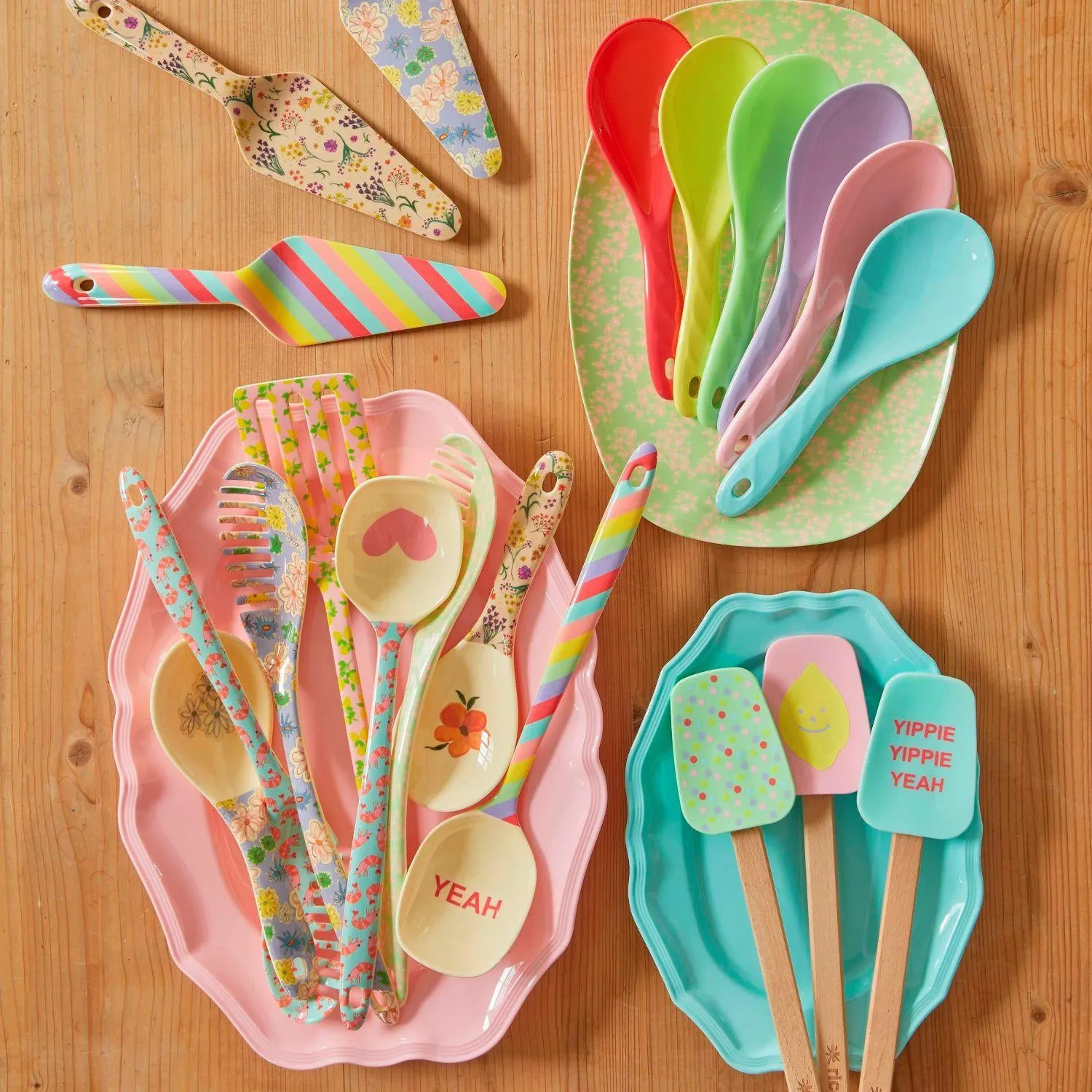 Rice DK Melamine Salad Spoon 'Yippie Yippie Yeah' Prints (1pc)