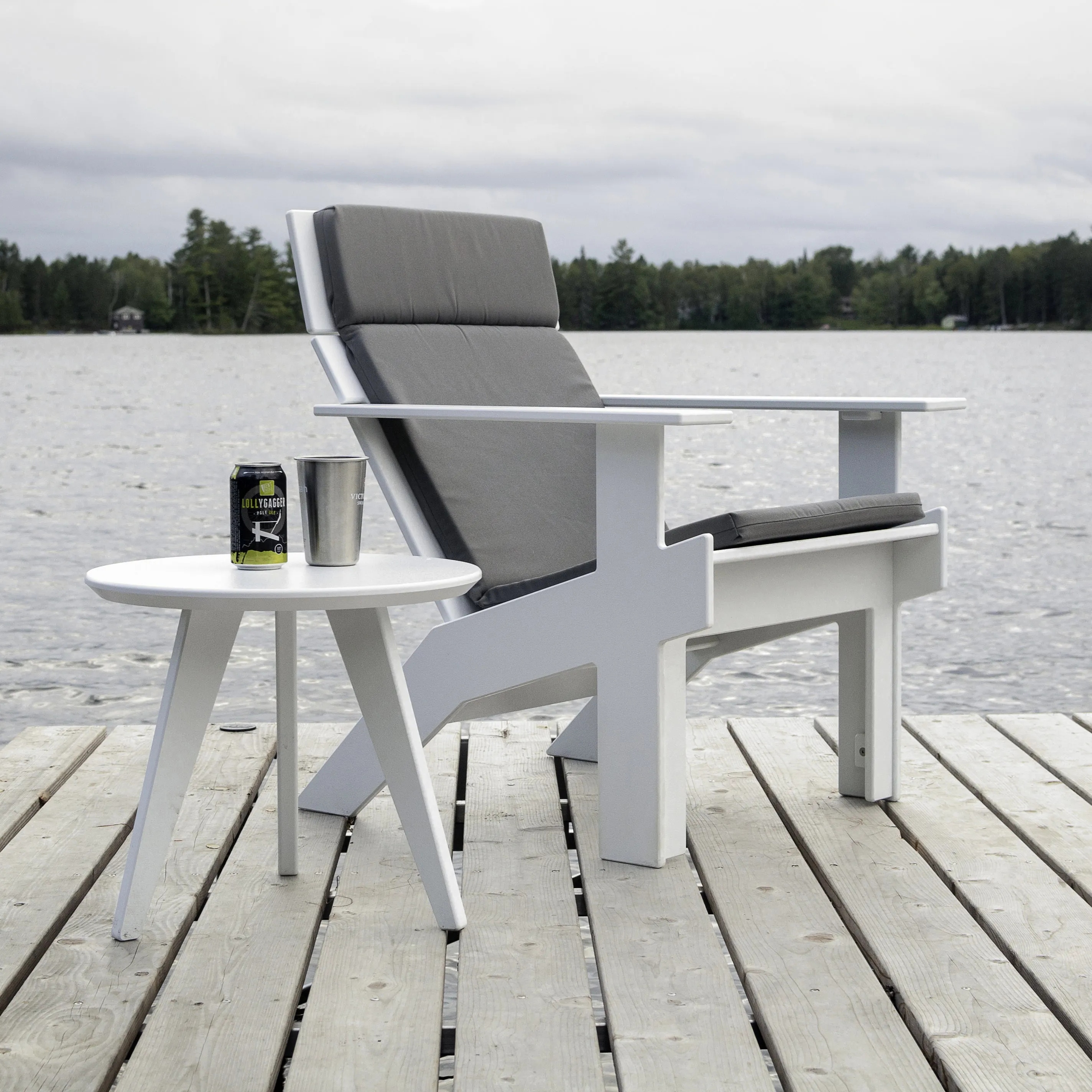 Satellite Round End Table