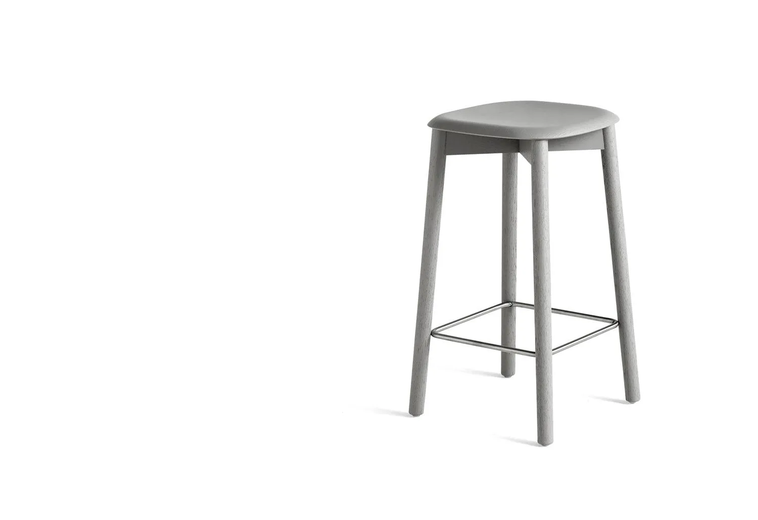 Soft Edge 82 Bar Stool