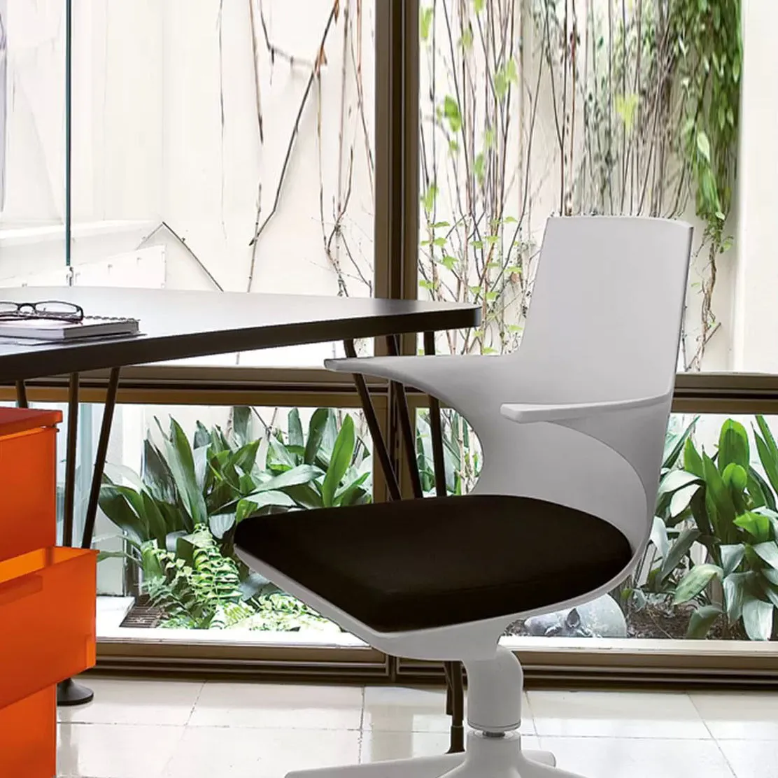Spoon Chair