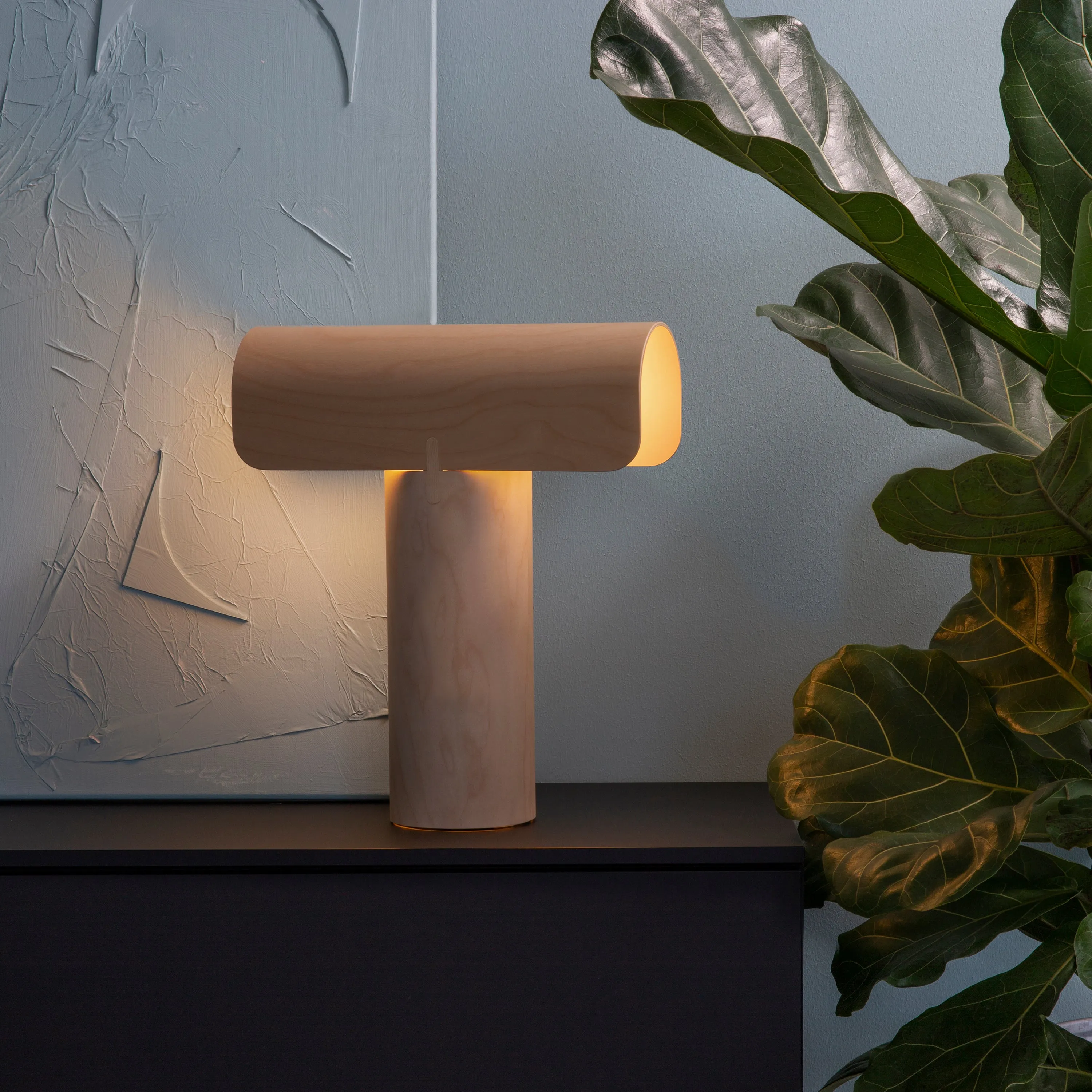Teelo 8020 Table Lamp
