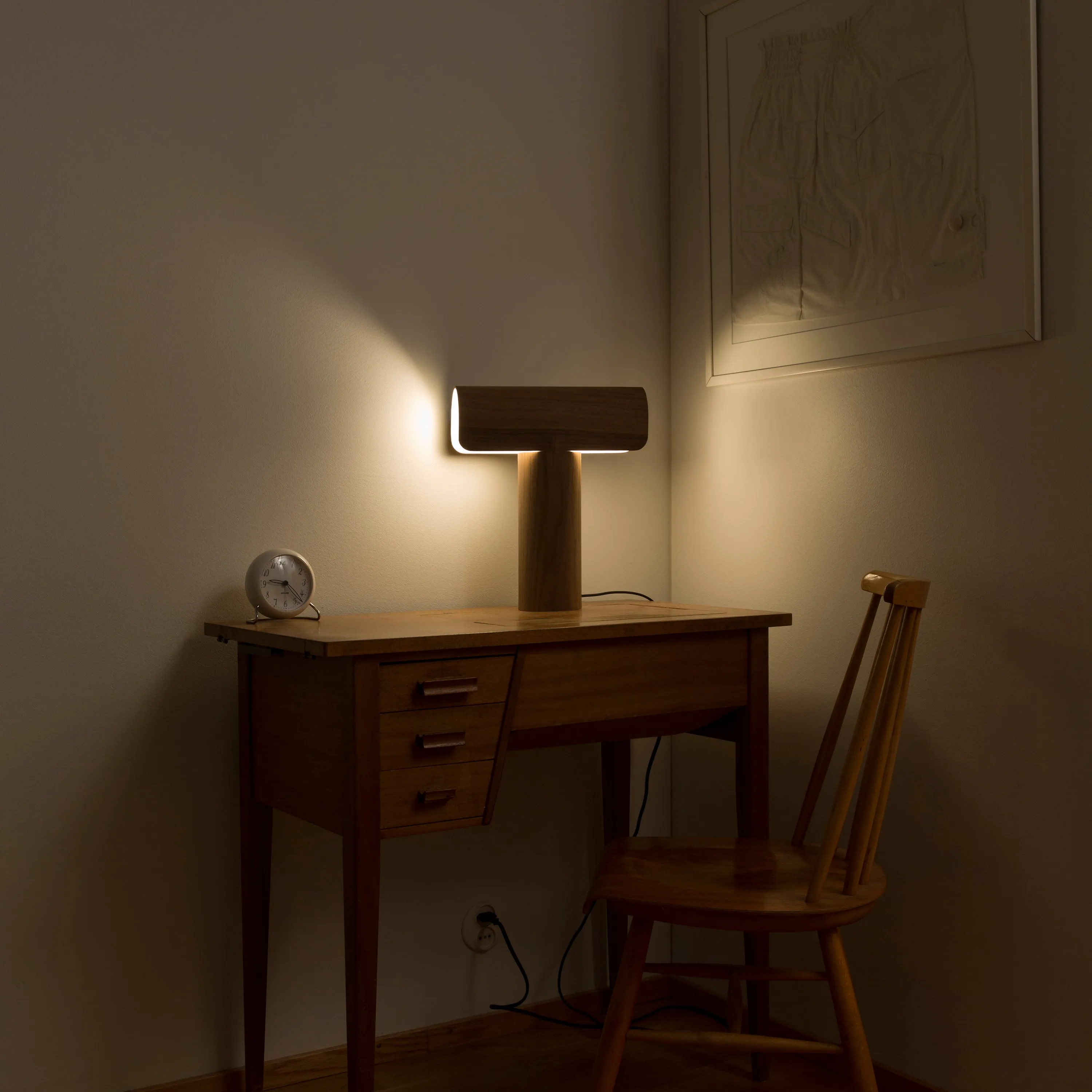Teelo 8020 Table Lamp