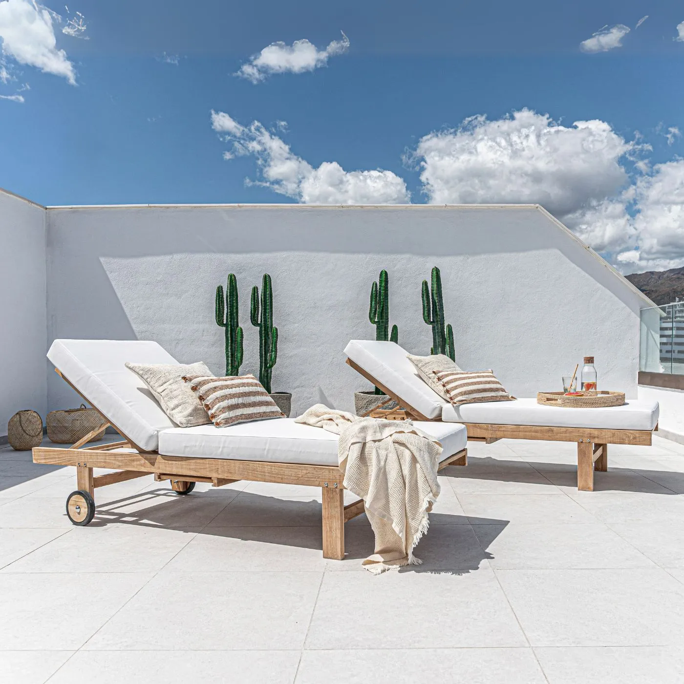 Tulum Teak Sunbed | White Zoco Home
