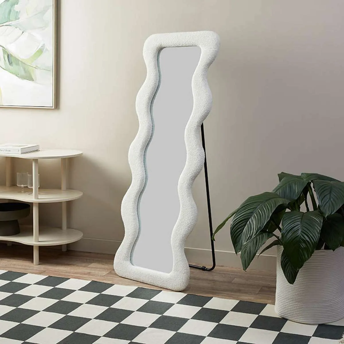 Wiggly Mirror - White Teddy Mocka